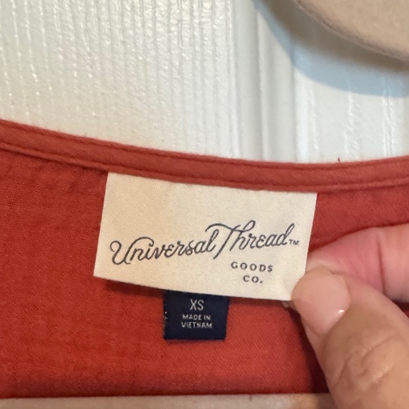 Universal Thread Terracotta Blouse - Picture 1 of 5